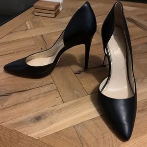 Jessica Simpson black leather heels
